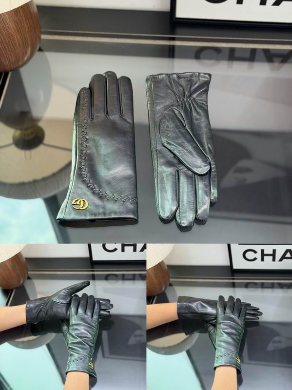 Gucci gloves dx15
